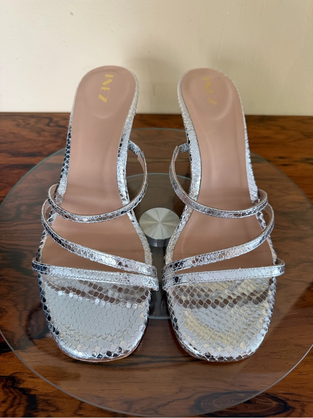 Inez Sofia Slides in Metallic Silver in size 9.5